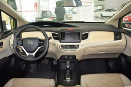 2013款本田杰德1.8L自动舒适版5座