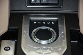 2015款路虎第四代发现3.0 V6 SC HSE