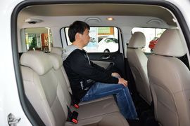 2014款斯柯达野帝1.4TSI双离合炫彩版