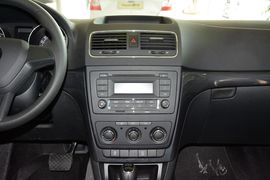 2014款斯柯达野帝1.4TSI双离合炫彩版