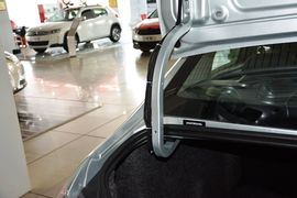 2015款雪铁龙全新爱丽舍 质尚版 1.6L自动舒适型