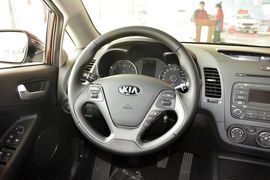 2015款起亚K3 1.6L自动DLX