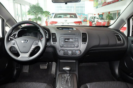 2015款起亚K3 1.6L自动DLX