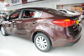 2015款起亚K3 1.6L自动DLX