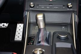 2015款雷克萨斯IS250 F SPORT逐风之翼限量版