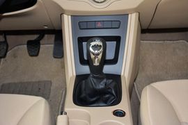 2014款荣威350 1.5L手动迅驰版
