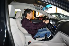 2014款吉利新帝豪1.5L手动时尚型到店实拍