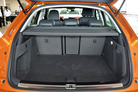 2015款奥迪Q3 35TFSI进取型