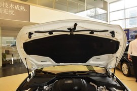 2015款英菲尼迪Q50L 2.0T舒适版