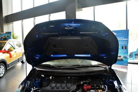 2015款启辰D50 1.6L自动豪华版