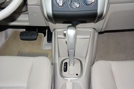 2015款启辰D50 1.6L自动豪华版