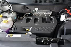 2014款Jeep指南者2.4L 四驱豪华版 改款