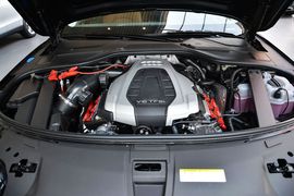 2014款奥迪A8L 50TFSI quattro尊贵型