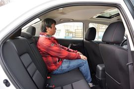 2015款马自达6 2.0L手自一体时尚型到店实拍