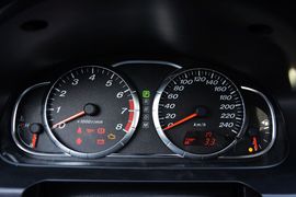 2015款马自达6 2.0L手自一体时尚型