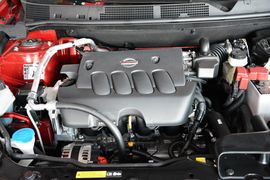 2012款日产逍客2.0XL火CVT两驱