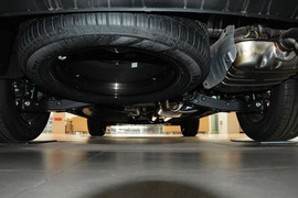 2015款起亚索兰托L 2.4L GDI 汽油4WD运动版