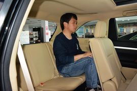 2015款丰田汉兰达3.5L 四驱 7座精英版