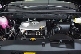 2015款丰田汉兰达2.0T 7座四驱豪华导航版