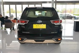 2015款丰田汉兰达2.0T 7座四驱豪华导航版