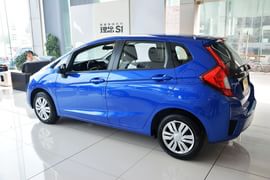 2014款本田飞度1.5L LX CVT舒适型