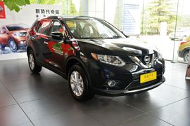 2014款日产奇骏2.0L XE CVT时尚版两驱