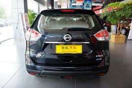 2014款日产奇骏2.0L XE CVT时尚版两驱