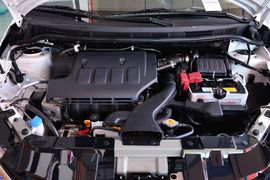 2015款启辰D50 1.6L手动豪华版