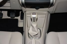2015款启辰D50 1.6L手动豪华版