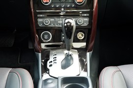 2014款雷诺科雷傲2.5L两驱Sportway版