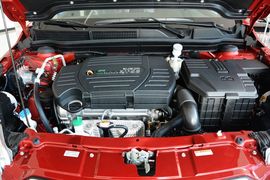 2014款铃木锋驭1.6L CVT精英型