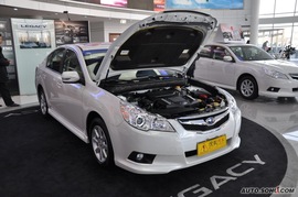 2010款斯巴鲁力狮2.0豪华型
