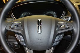 2014款林肯MKC 2.0T两驱尊享版