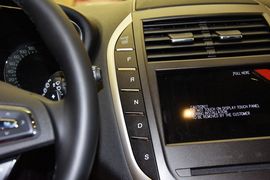 2014款林肯MKC 2.0T两驱尊享版