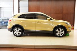 2014款林肯MKC 2.0T两驱尊享版