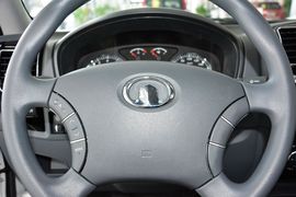 2014款长城风骏5 2.4L欧洲版 两驱进取型大双排4G69S4N