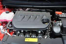 2015款吉利英伦C5两厢 1.5L手动尊贵型