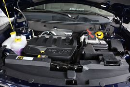 2014款Jeep指南者2.4L四驱舒适版 改款