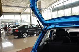 2015款斯柯达晶锐1.4L手动前行版
