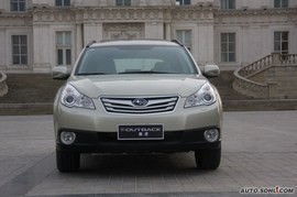 2010款斯巴鲁傲虎