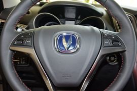 2014款长安CS75 2.0L手动领先型 国IV