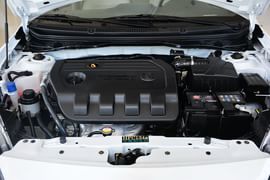 2012款长安悦翔V5 1.5L手动运动型 京V