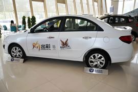 2012款长安悦翔V5 1.5L手动运动型 京V