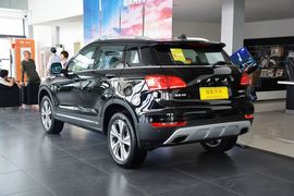 2015款哈弗H6 COUPE 2.0T手动两驱精英型