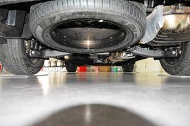 2015款起亚索兰托L 2.4GDI汽油4WD精英版7座