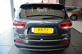 2015款起亚索兰托L 2.4GDI汽油4WD精英版7座