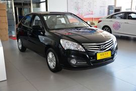 2011款北京现代新悦动 1.6L手动舒适型
