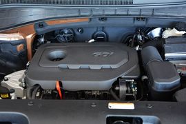 2015款起亚索兰托L 2.4GDI五座4WD精英版