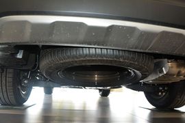 2015款起亚索兰托L 2.4GDI五座4WD精英版