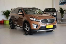 2015款起亚索兰托L 2.4GDI五座4WD精英版